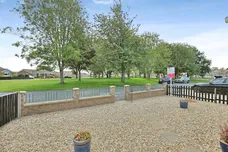 Acacia Avenue, Ashill