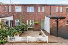 Plough Lane Close, Wallington