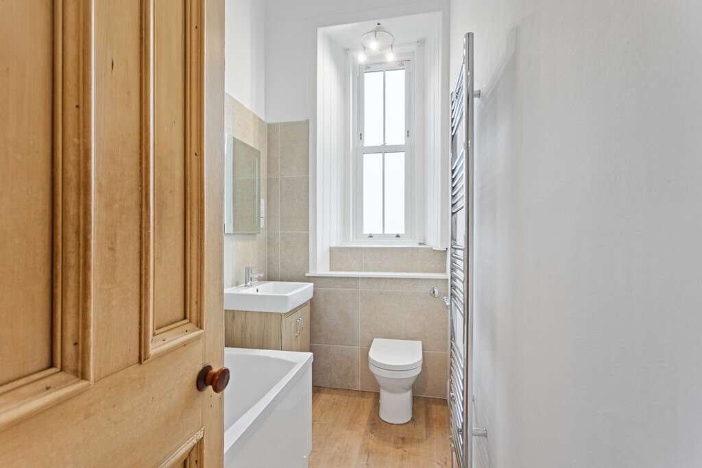 5 Kilmaurs Road, Prestonfield, Edinburgh, EH16 5DA Image 23
