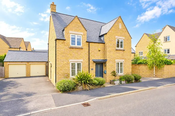 Skylark Road, Bourton-on-the-Water, Cheltenham, Gloucestershire, GL54