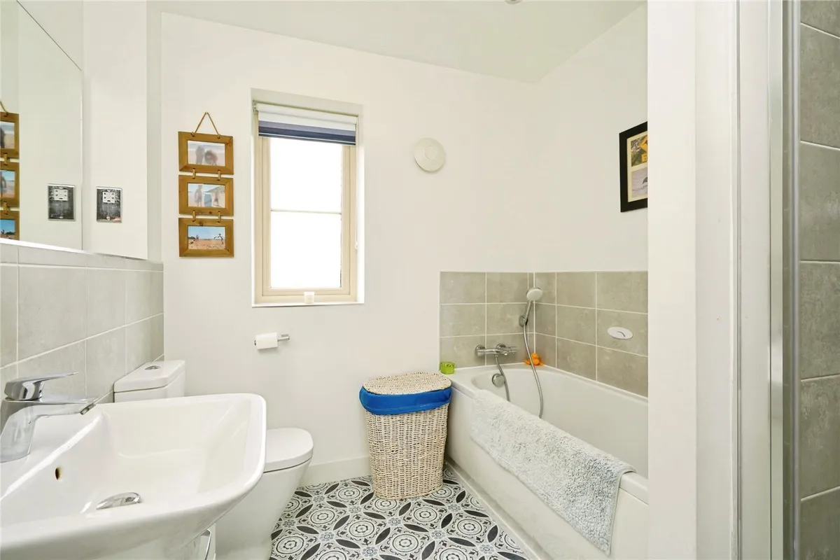 Skylark Road, Bourton-on-the-Water, Cheltenham, Gloucestershire, GL54