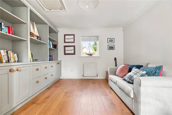 Bucklesham Road, Ipswich, IP3 photo 10
