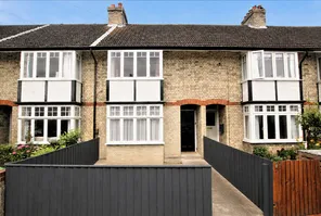 Main property image