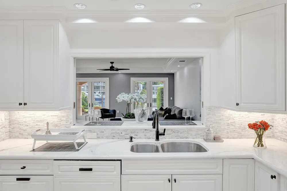 210 Hendricks Isle, Fort Lauderdale, FL 33301