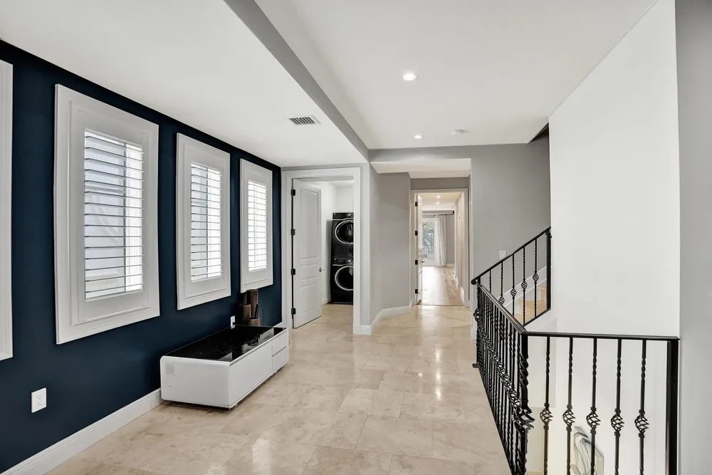210 Hendricks Isle, Fort Lauderdale, FL 33301