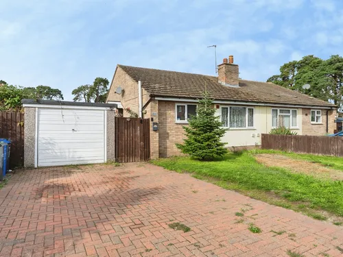 Albert Rolph Drive, Lakenheath, Brandonphoto