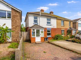 Salisbury Road, Totton, SOUTHAMPTON photo