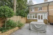 Kingston Hill Place, Kingston Upon Thames, KT2 photo 10