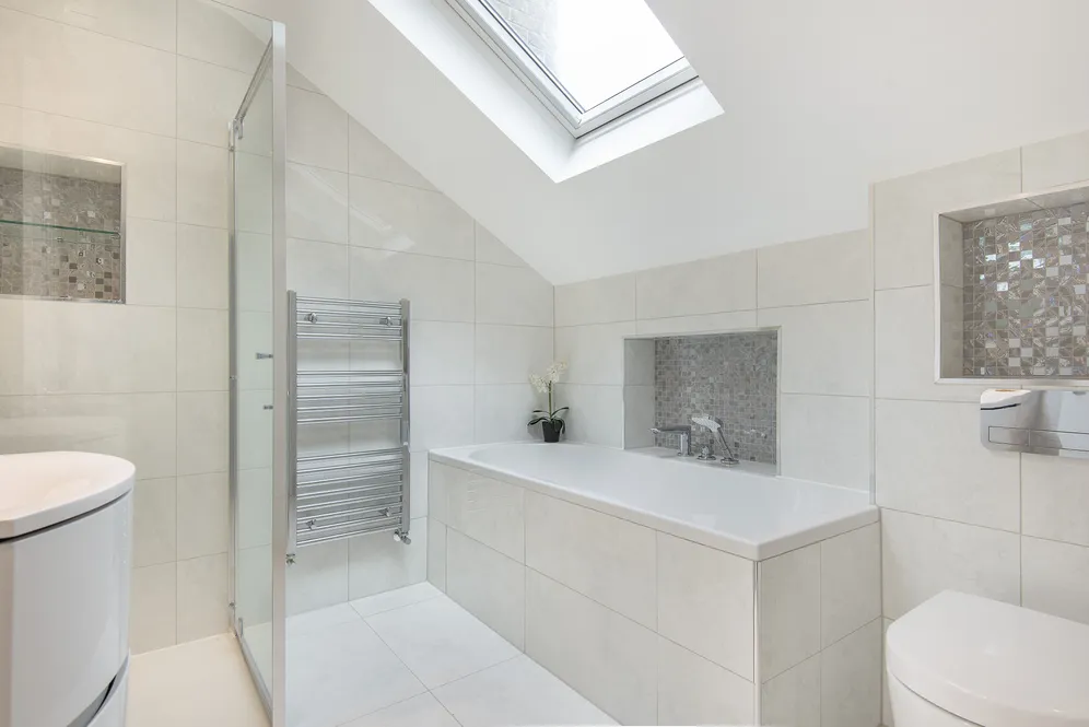 Kingston Hill Place, Kingston Upon Thames, KT2 photo 11