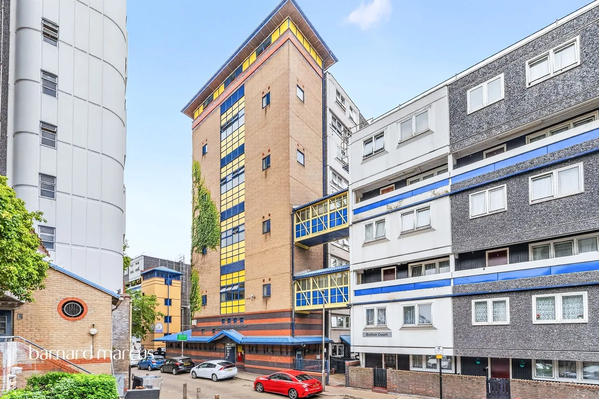 Francis Chichester Way, London