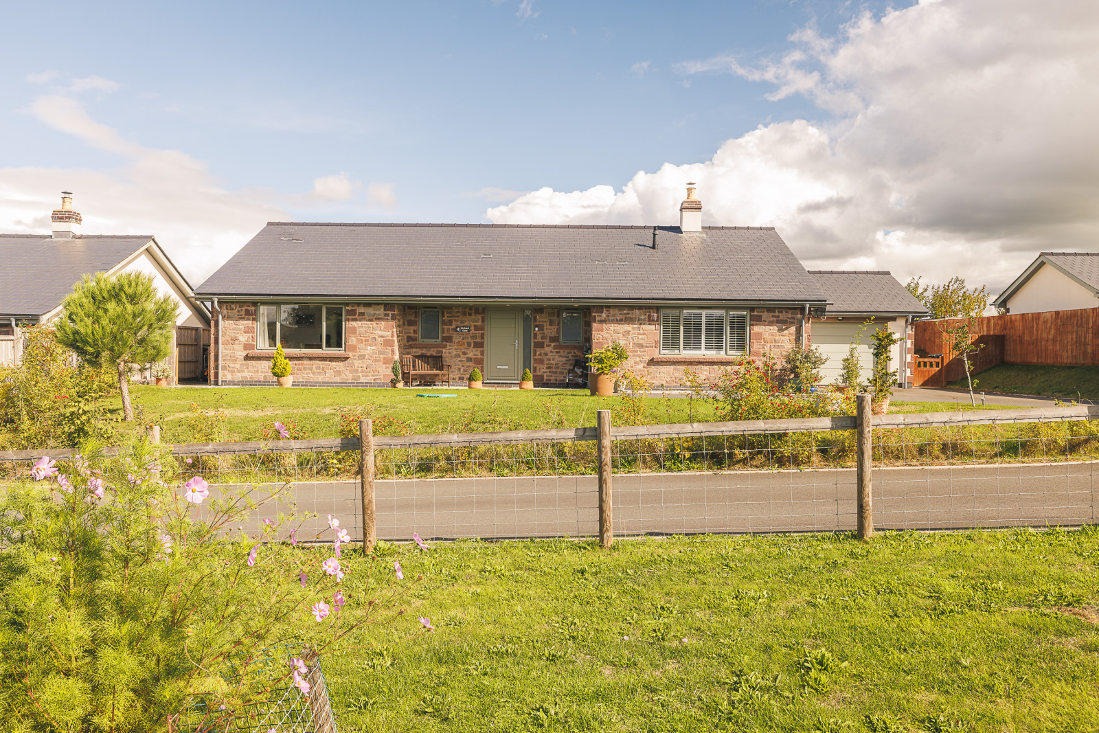 Orchard Close, Glewstone, Ross-on-Wye, Herefordshire, HR9 Image 1