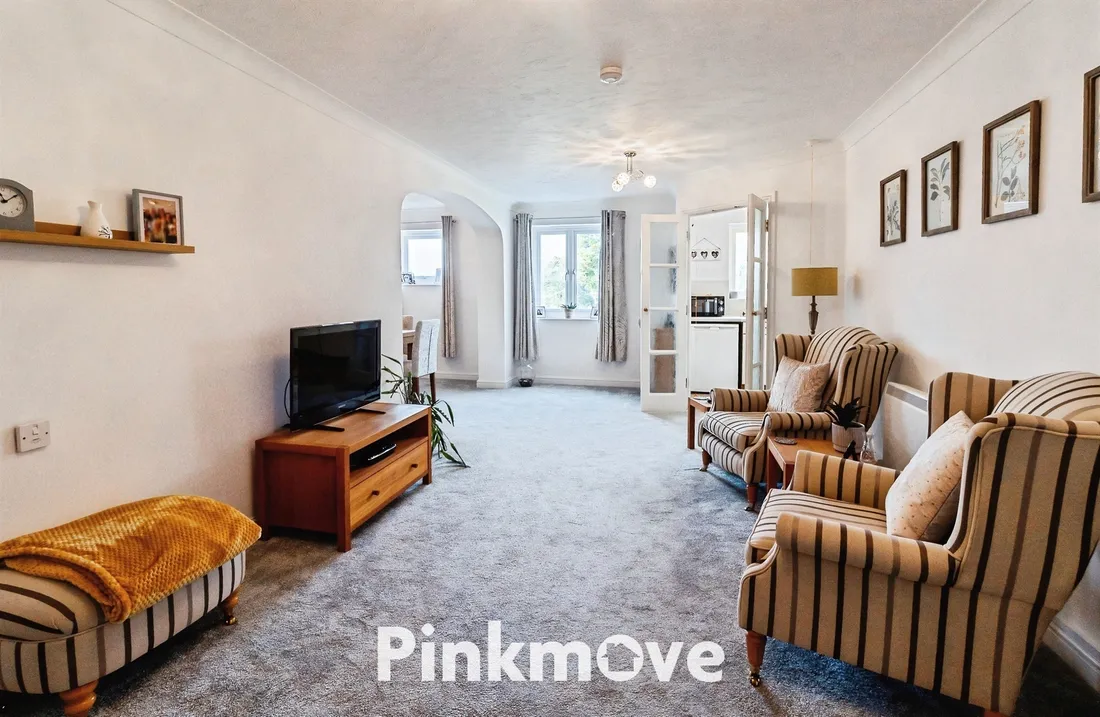 Property photo 8