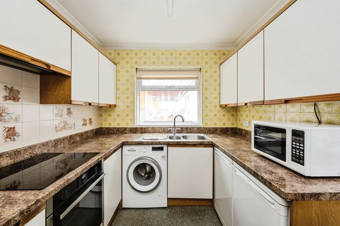 Property photo 8