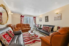 Gale Close, MITCHAM