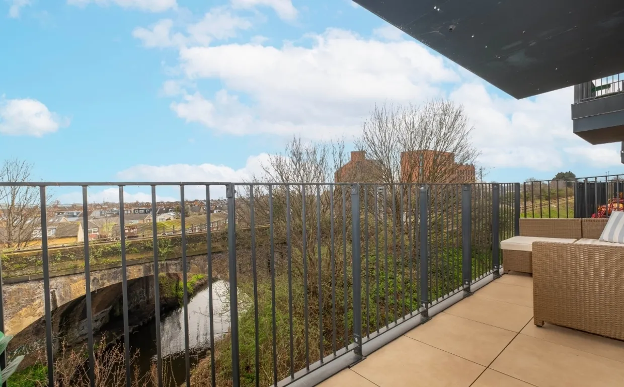 Ravensbury Terrace London SW18 photo 9
