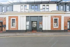 Leavesden Road, Watford