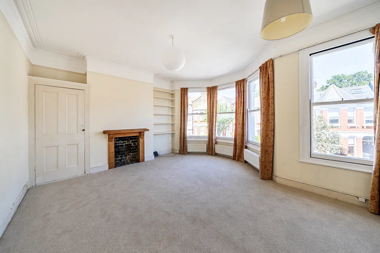 Pemberton Road, London, N4 photo 23