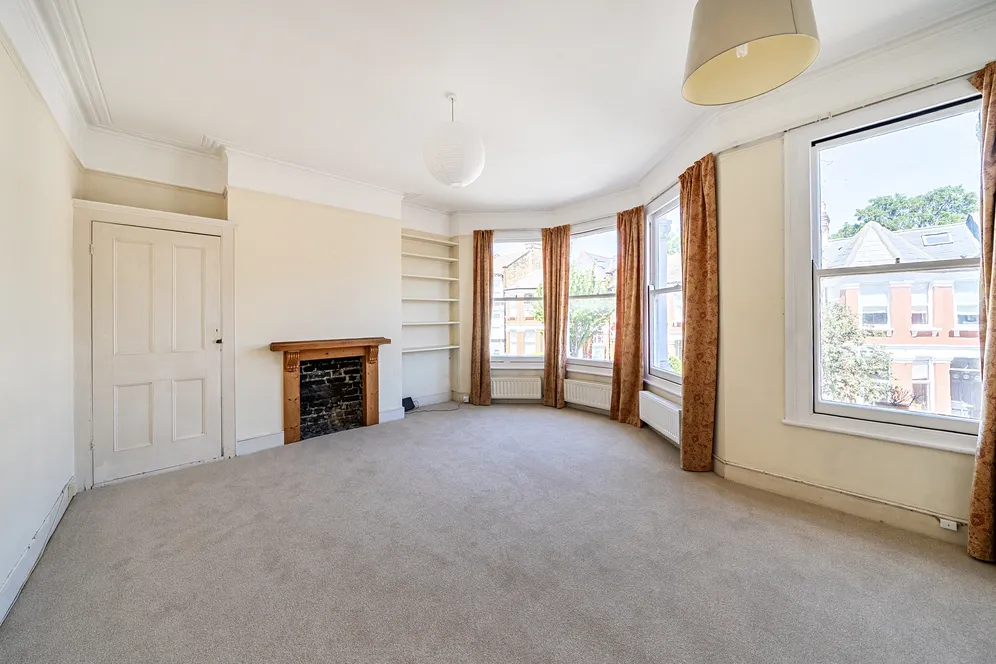 Pemberton Road, London, N4 photo 23