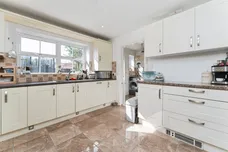 Hive End Court, Chatteris