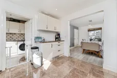 Hive End Court, Chatteris
