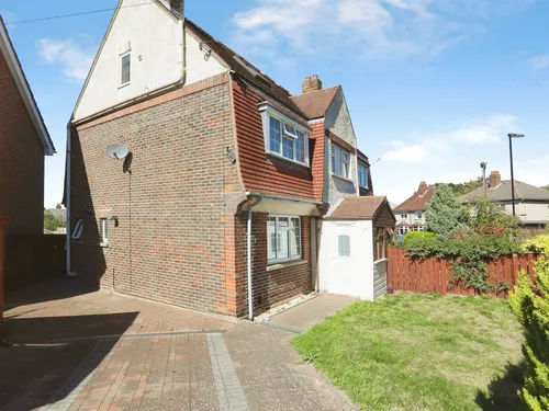 Magnolia Road, Southamptonphoto