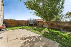 Hive End Court, Chatteris