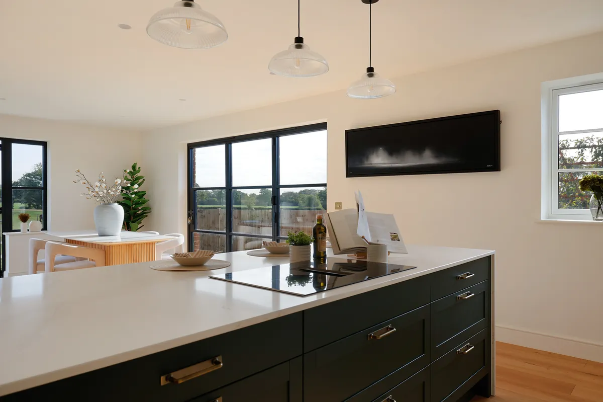 Old Farm Close, Charlwood, Horley, Surrey, RH6