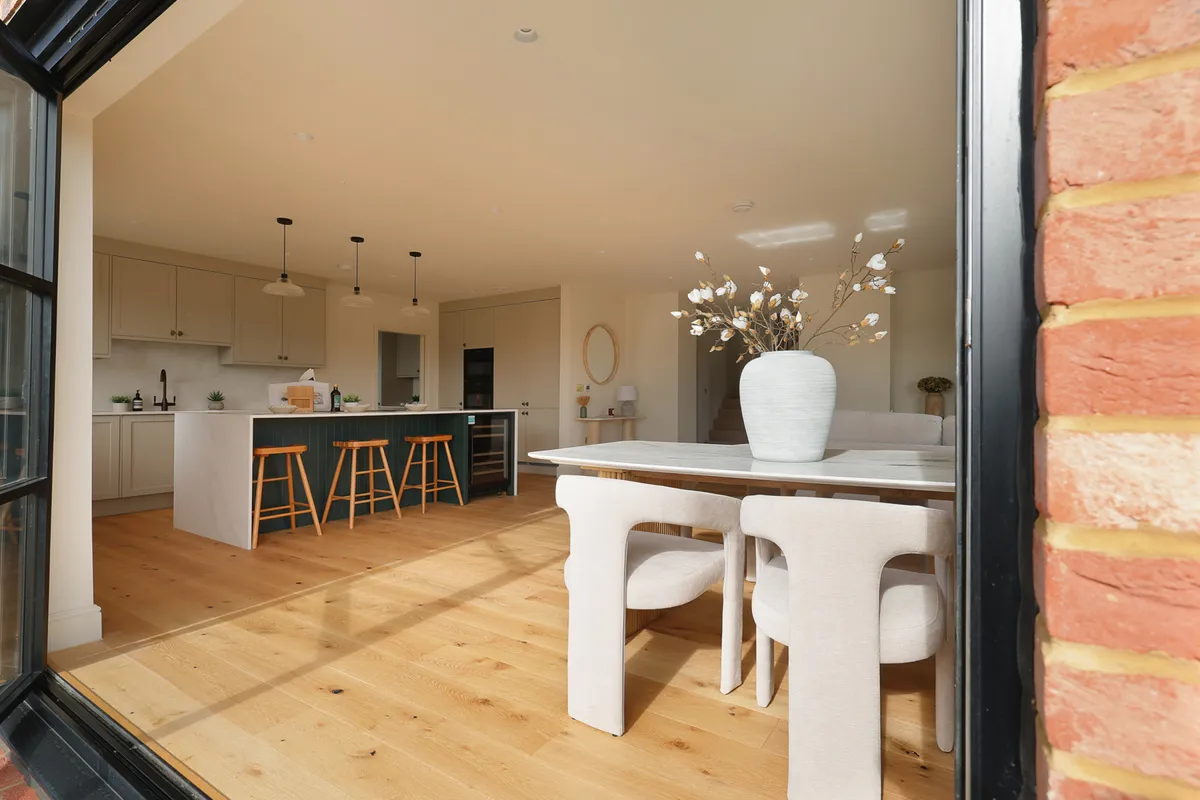 Old Farm Close, Charlwood, Horley, Surrey, RH6