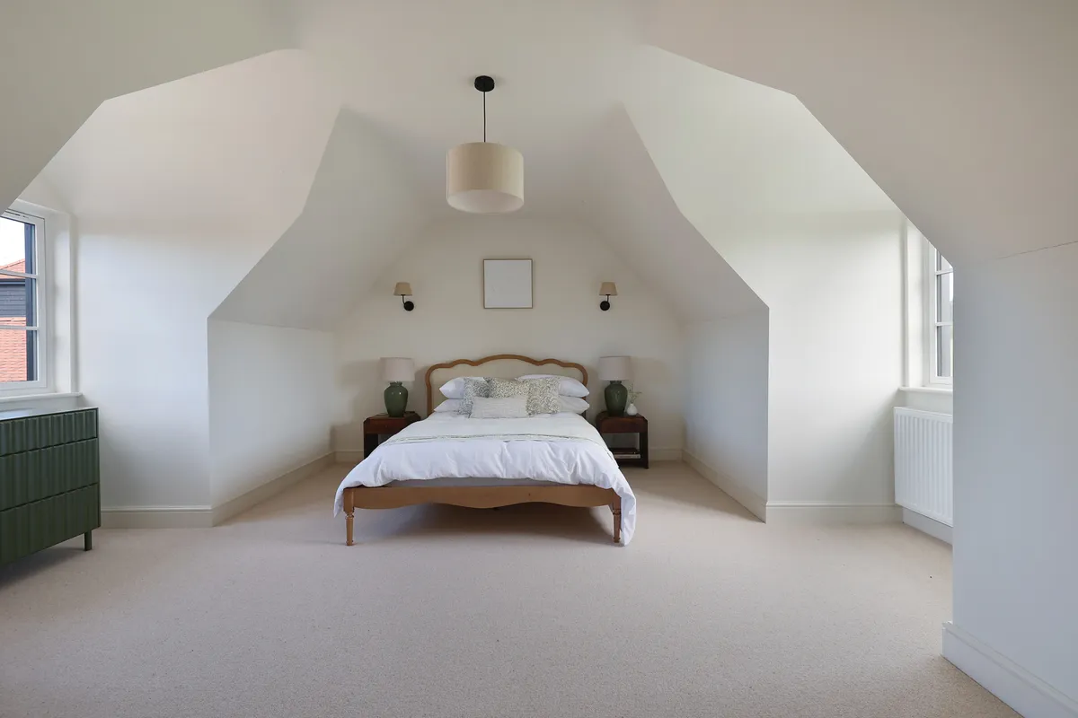Old Farm Close, Charlwood, Horley, Surrey, RH6