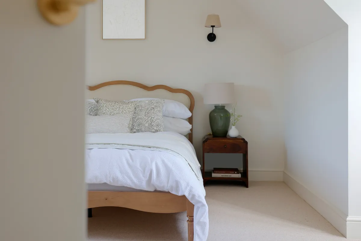 Old Farm Close, Charlwood, Horley, Surrey, RH6