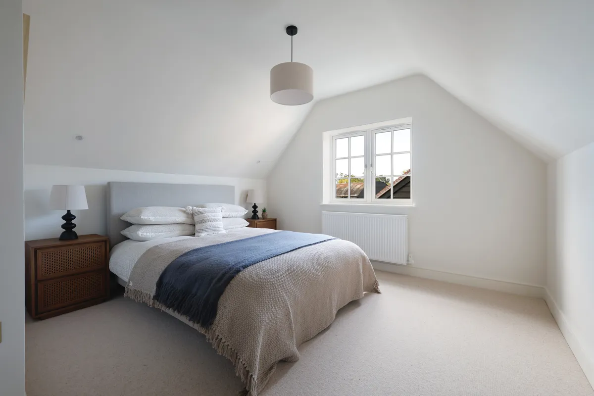 Old Farm Close, Charlwood, Horley, Surrey, RH6