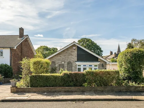 Temple Grove, Enfieldphoto