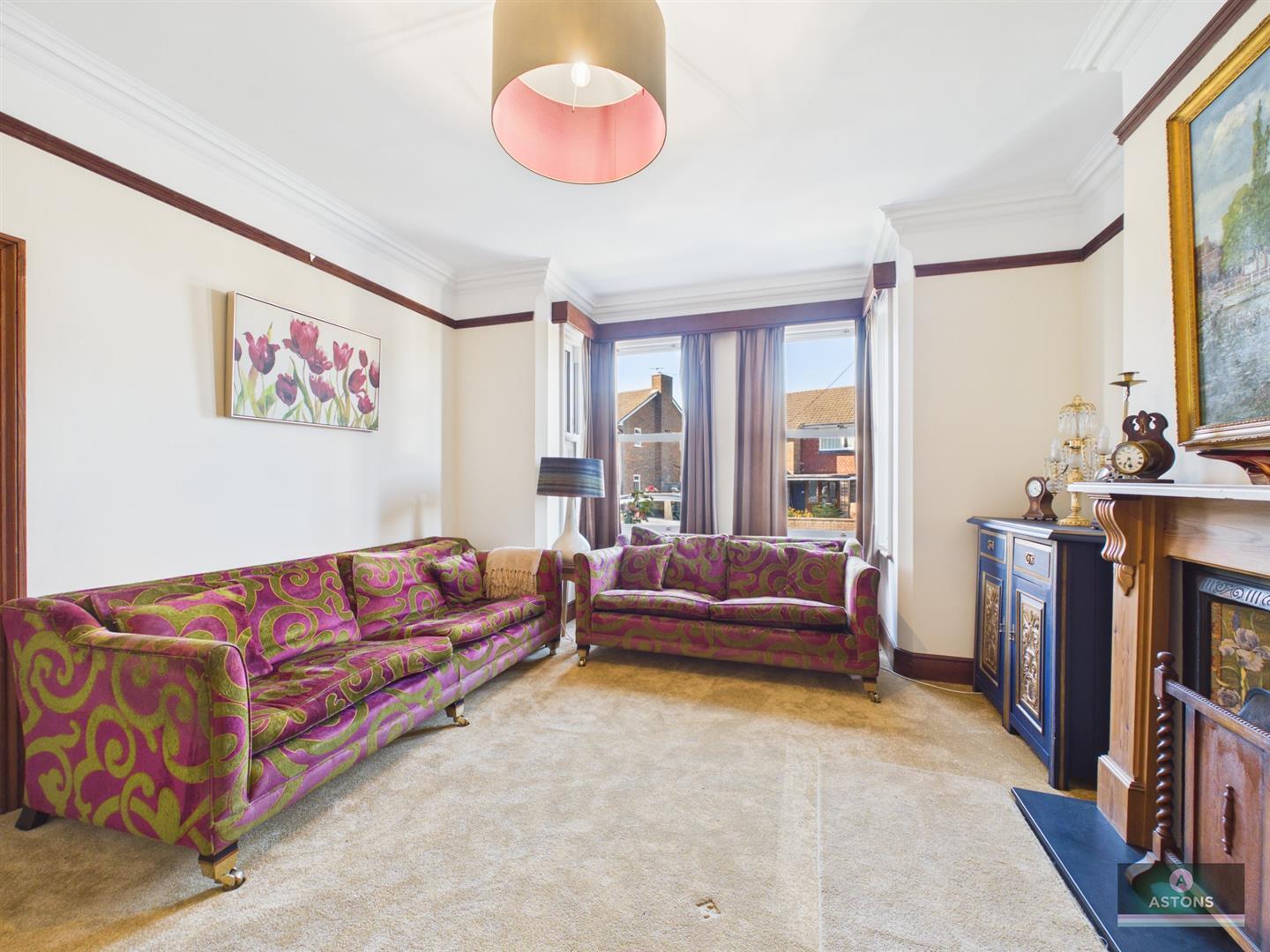 Malthouse Road, Southgate Image 27