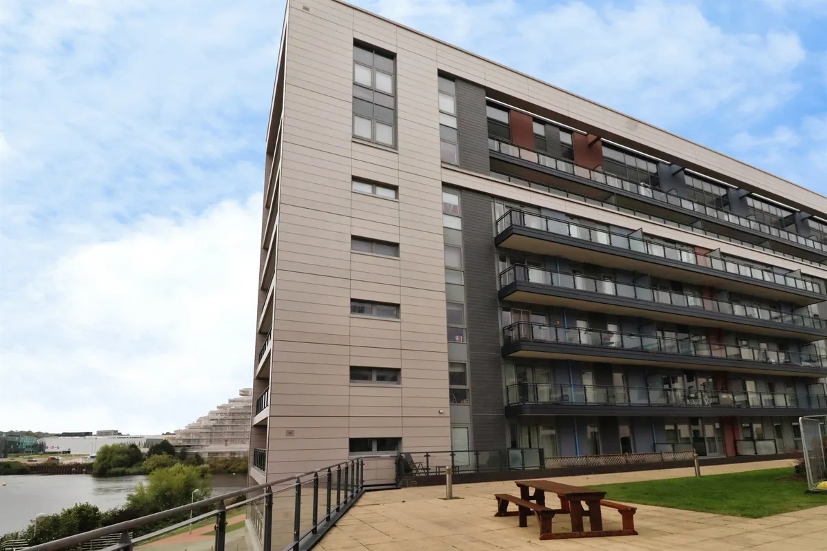 Ferry Court, Cardiff