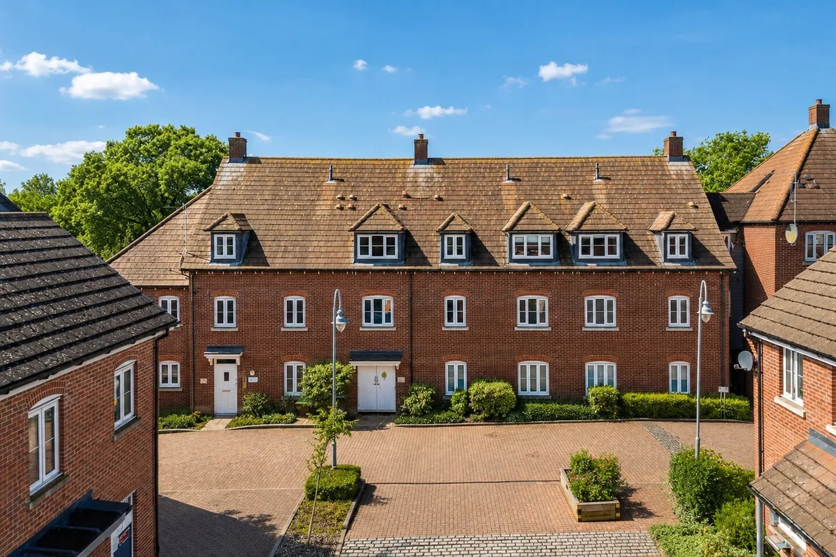 Avian Avenue, Frogmore, St. Albans