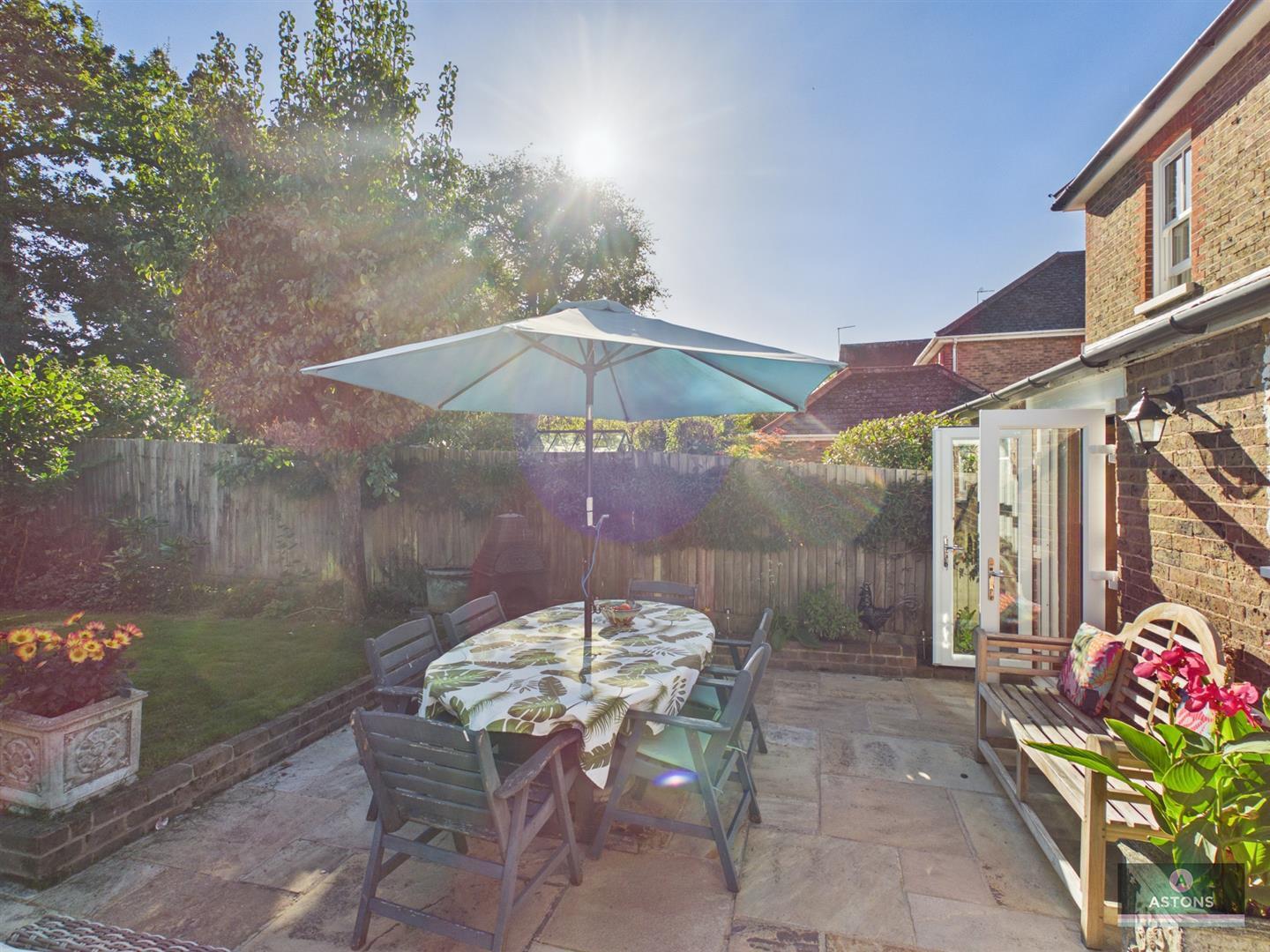 Malthouse Road, Southgate Image 11