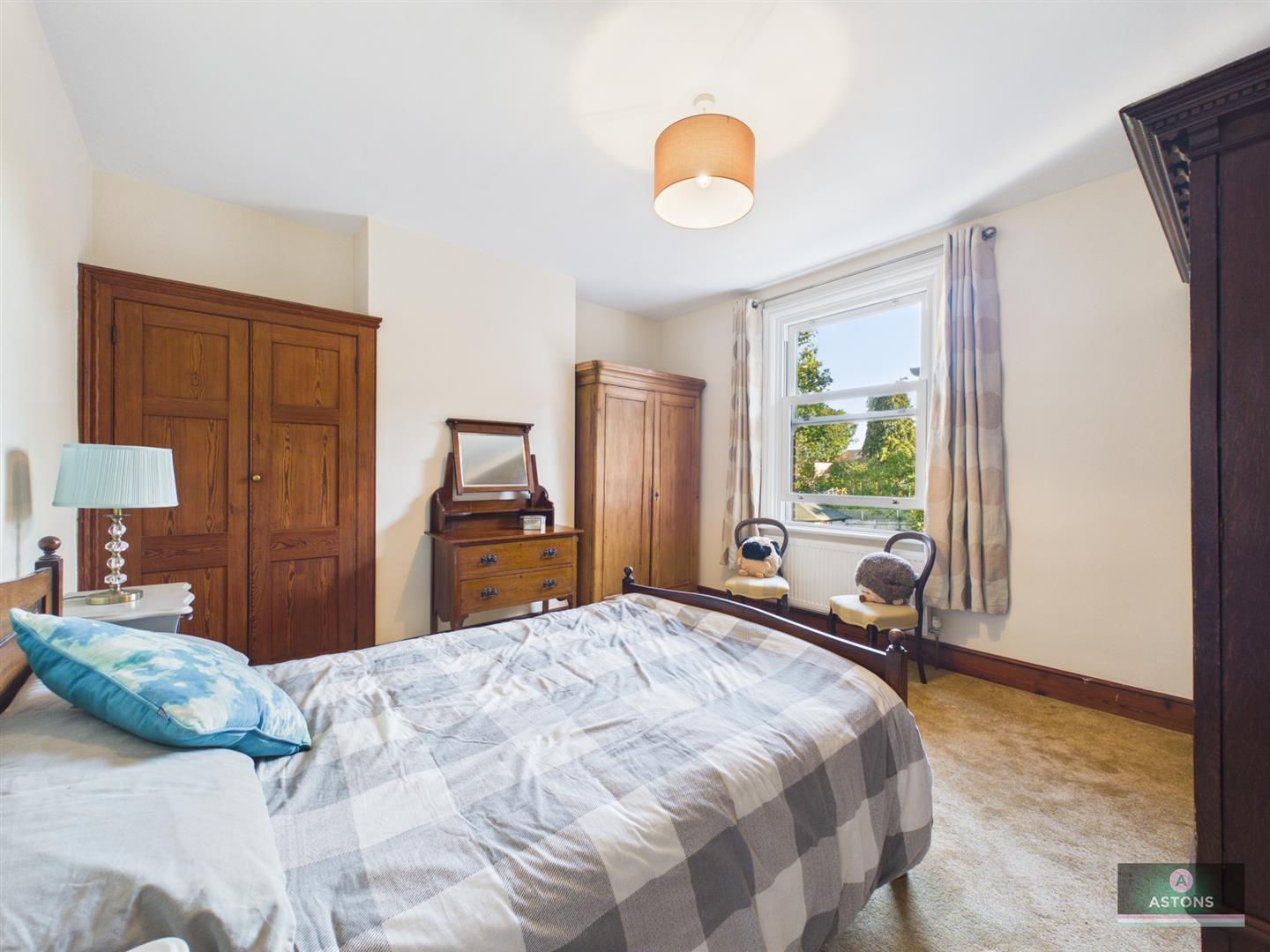 Malthouse Road, Southgate Image 19