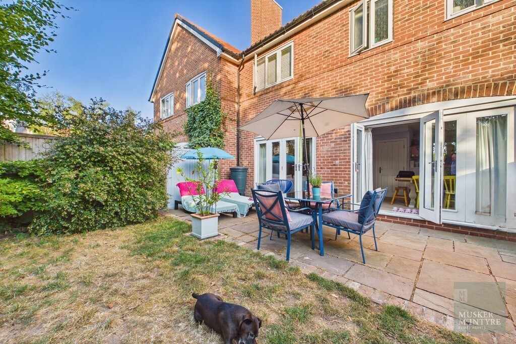 Pirnhow Street, Ditchingham, Bungay Image 13