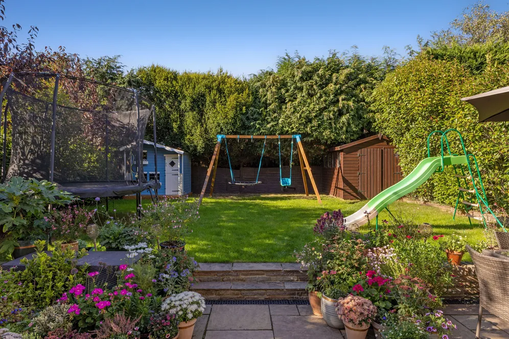 Glenville Gardens, HINDHEAD, GU26 photo 19