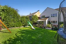 Glenville Gardens, HINDHEAD, GU26 photo 20