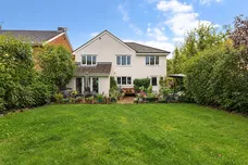 Glenville Gardens, HINDHEAD, GU26 photo 21