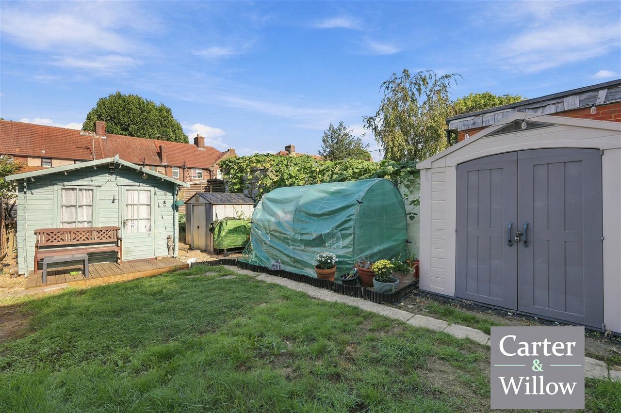 Downing Road, Essex Image 15
