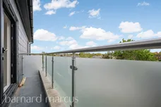 Hazlewood Avenue, Morden