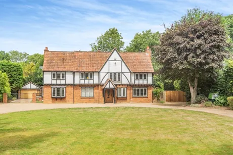 Hawthorn Hill Bracknell RG42