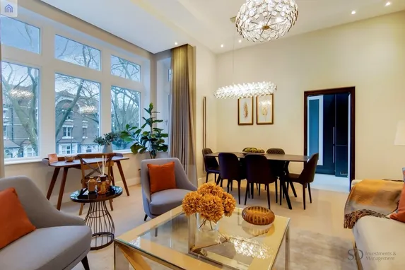 Fitzjohns Avenue, NW3