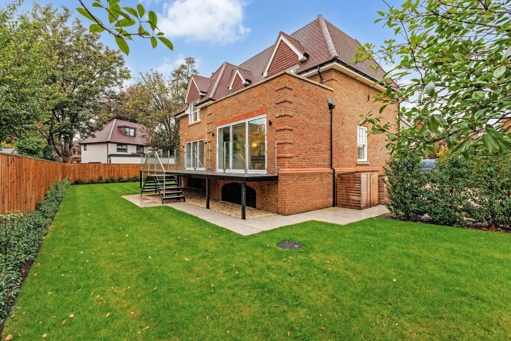 Ellington Gardens Maidenhead SL6 photo 6