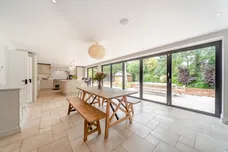 Hawthorn Hill Bracknell RG42 photo 6