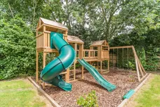 Hawthorn Hill Bracknell RG42 photo 8