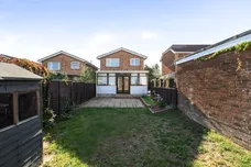 Campbell Way Eastleigh SO50 photo 9