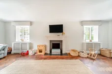 Hawthorn Hill Bracknell RG42 photo 11